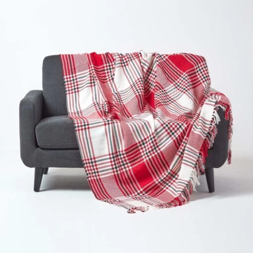 Red Tartan Check Sofa And Bed Throw -Best Homeware Store 01 sf1354a red tartan check throw