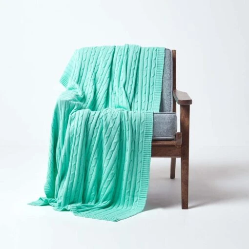 Cotton Cable Knit Pastel Green Throw -Best Homeware Store 1 sf1596 cotton cable knit pastel green throw 3