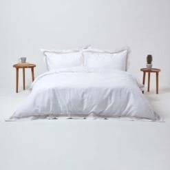 Plain White Duvet Cover Set With Gold Border -Best Homeware Store 3 bl1621 duvet cover set gold border 3