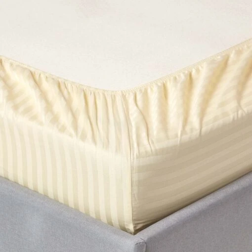 Pastel Yellow Egyptian Cotton Satin Stripe Fitted Sheet 330 Thread Count -Best Homeware Store bl1207 02 8