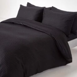 Black Egyptian Cotton Satin Stripe Fitted Sheet 330 Thread Count -Best Homeware Store bl1237 04