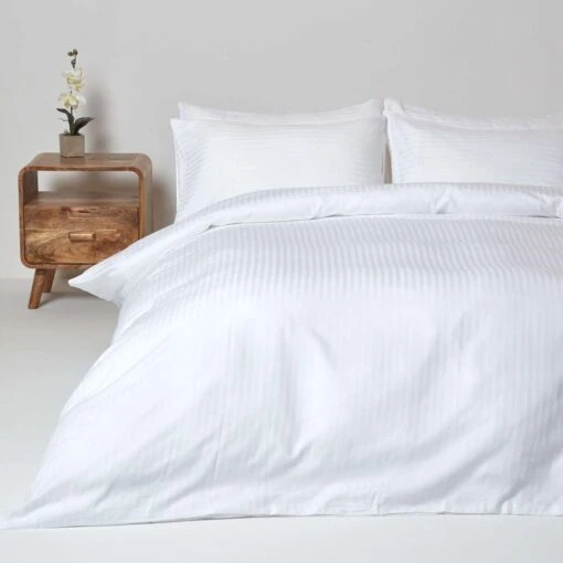 White Egyptian Cotton Stripe Duvet Cover And Pillowcases 330 TC -Best Homeware Store bl1244 02