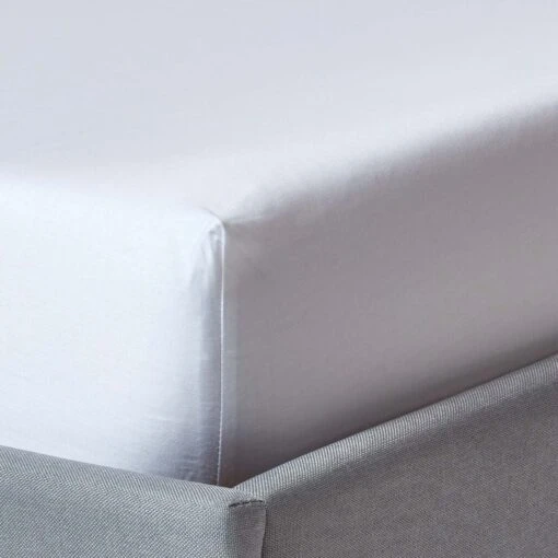 White Organic Cotton Deep Fitted Sheet 18 Inch 400 Thread Count -Best Homeware Store bl1322 01 10