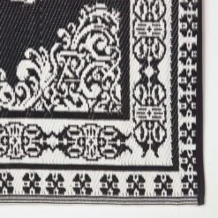 Black And White Motif Design Reversible Outdoor Rug -Best Homeware Store ga1156 3