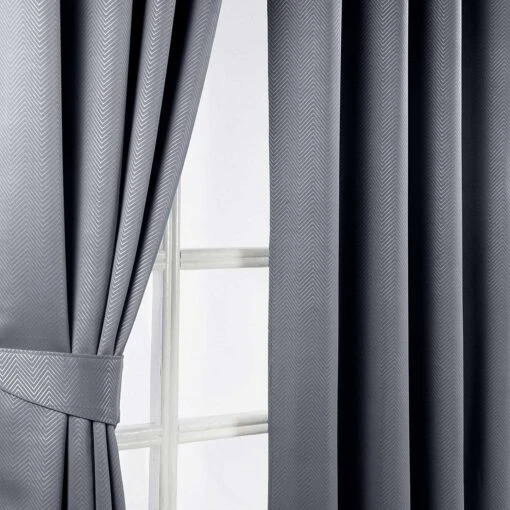 Dark Grey Herringbone Chevron Blackout Thermal Curtains Pair Eyelet Style -Best Homeware Store httpsimages.vikkit.co .ukamazon newcurtainsherringbone chevronembossed20eyelet20curtainsf1658sf1658 2