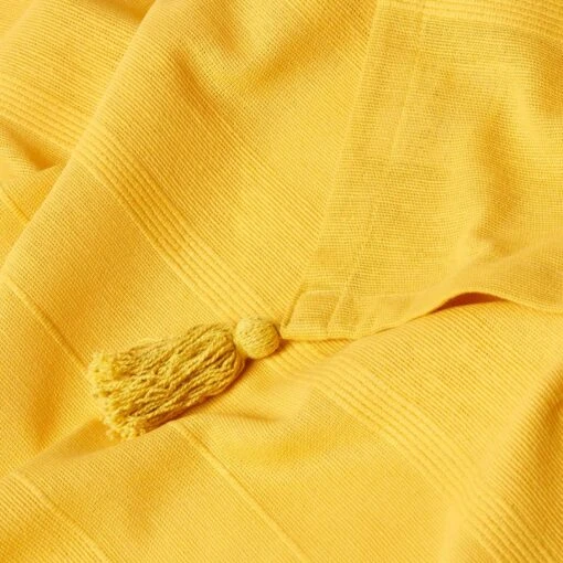 Cotton Rajput Ribbed Yellow Throw -Best Homeware Store httpsimages.vikkit.co .ukhomescapesthrowsrajputsf11765 sf1176 cotton rajput ribbed yellow throw