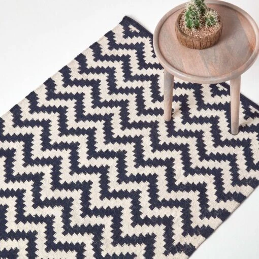 Casablanca Handwoven Zig Zag Pattern Dark Blue And White Cotton Kilim Rug -Best Homeware Store ru1288 01