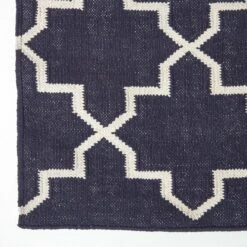 Edmonton Handwoven Navy Blue And White Cotton Geometric Kilim Rug -Best Homeware Store ru1289 03