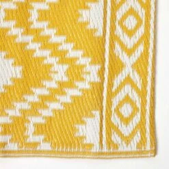 Anna Aztec Yellow & White Outdoor Rug -Best Homeware Store ru1366a 3 1