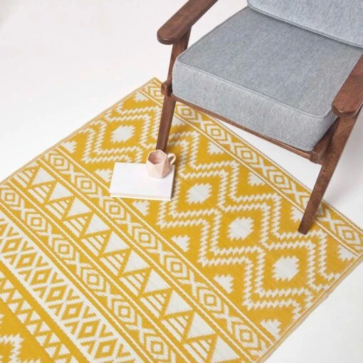 Anna Aztec Yellow & White Outdoor Rug -Best Homeware Store ru1366a 7 1