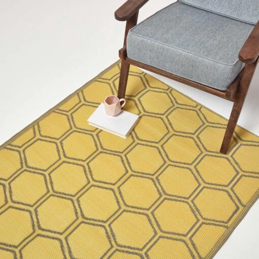 Yellow Outdoor Rug With Honeycomb Pattern, 182 X 122 Cm -Best Homeware Store ru1389 7