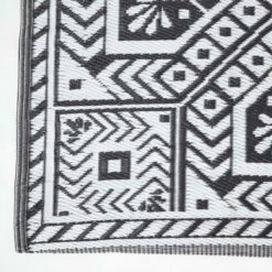 Black & White Outdoor Rug With Geometric Aztec Design, 120 X 180 Cm -Best Homeware Store ru1394 6