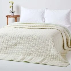 Cotton Quilted Reversible Bedspread Sage Green & Cream -Best Homeware Store sf1111 4 2