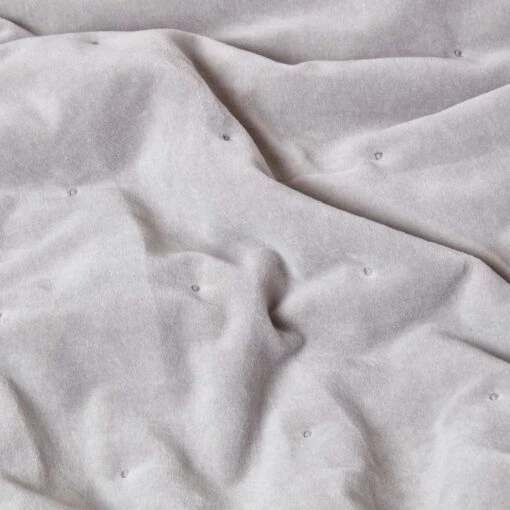 Light Grey Velvet Quilted Throw -Best Homeware Store sf1253 3