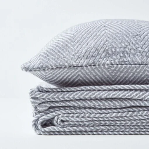 Cotton Halden Chevron Grey Throw -Best Homeware Store sf1781 06