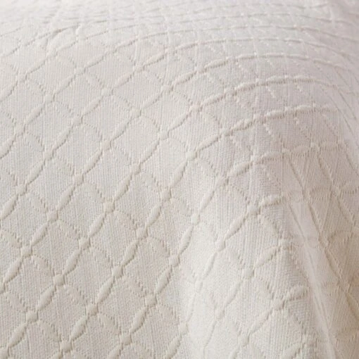 Cream Cotton Rich Metelassé Diamond Pattern Bedspread -Best Homeware Store sf1788 3