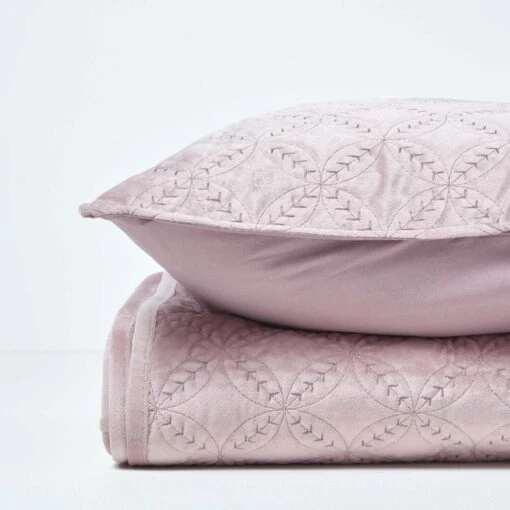 Pink Eternity Rings Geometric Velvet Bedspread, 200 X 200 Cm -Best Homeware Store sf1845a 04 1