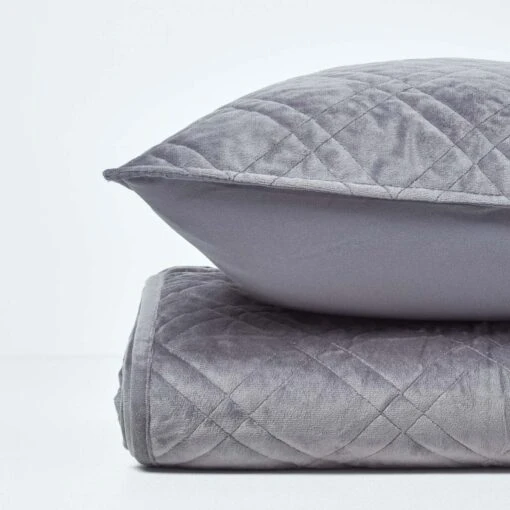 Dark Grey Paragon Diamond Geometric Velvet Bedspread, 200 X 200 Cm -Best Homeware Store sf1851a 04