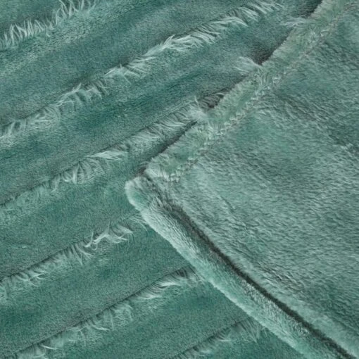 Teal Soft Touch Fur Throw 130 X 180 Cm -Best Homeware Store sf2210c 5