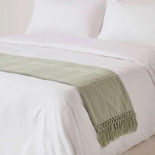 Kashi Sage Green Cotton Throw With Tassels -Best Homeware Store sf2265a 3 3